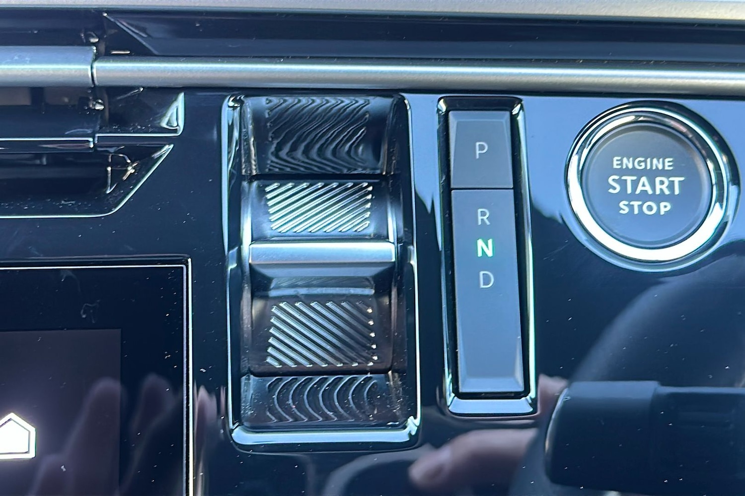 Used Peugeot E-5008 2025 for sale - 76650901: Photo 17