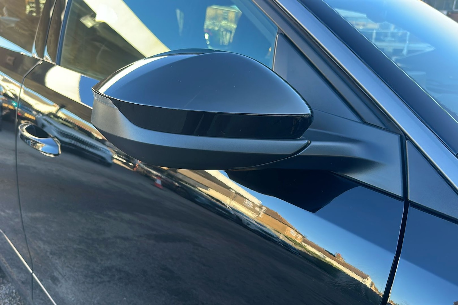 Used Peugeot E-5008 2025 for sale - 76650901: Photo 36