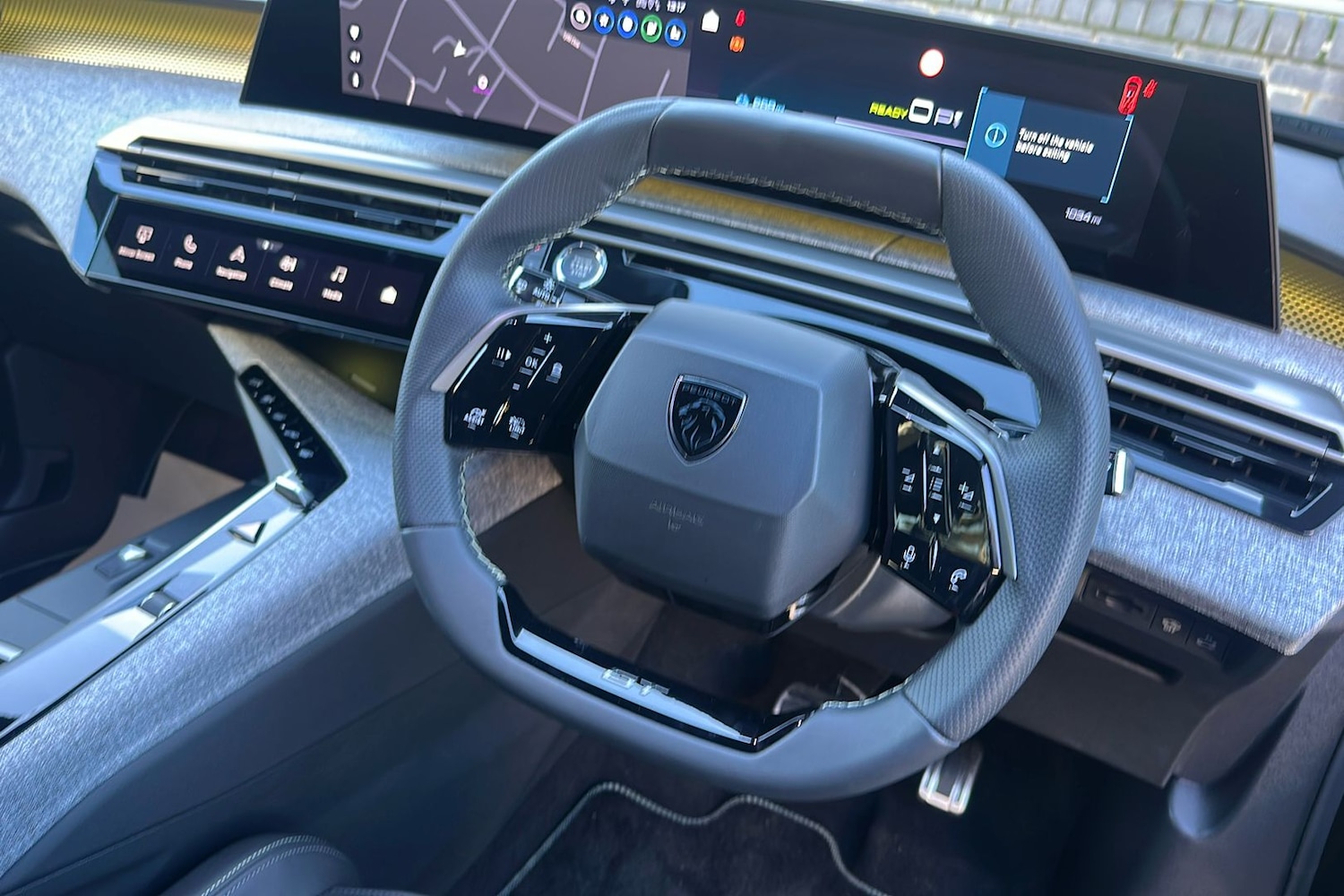 Used Peugeot E-5008 2025 for sale - 76650901: Photo 37