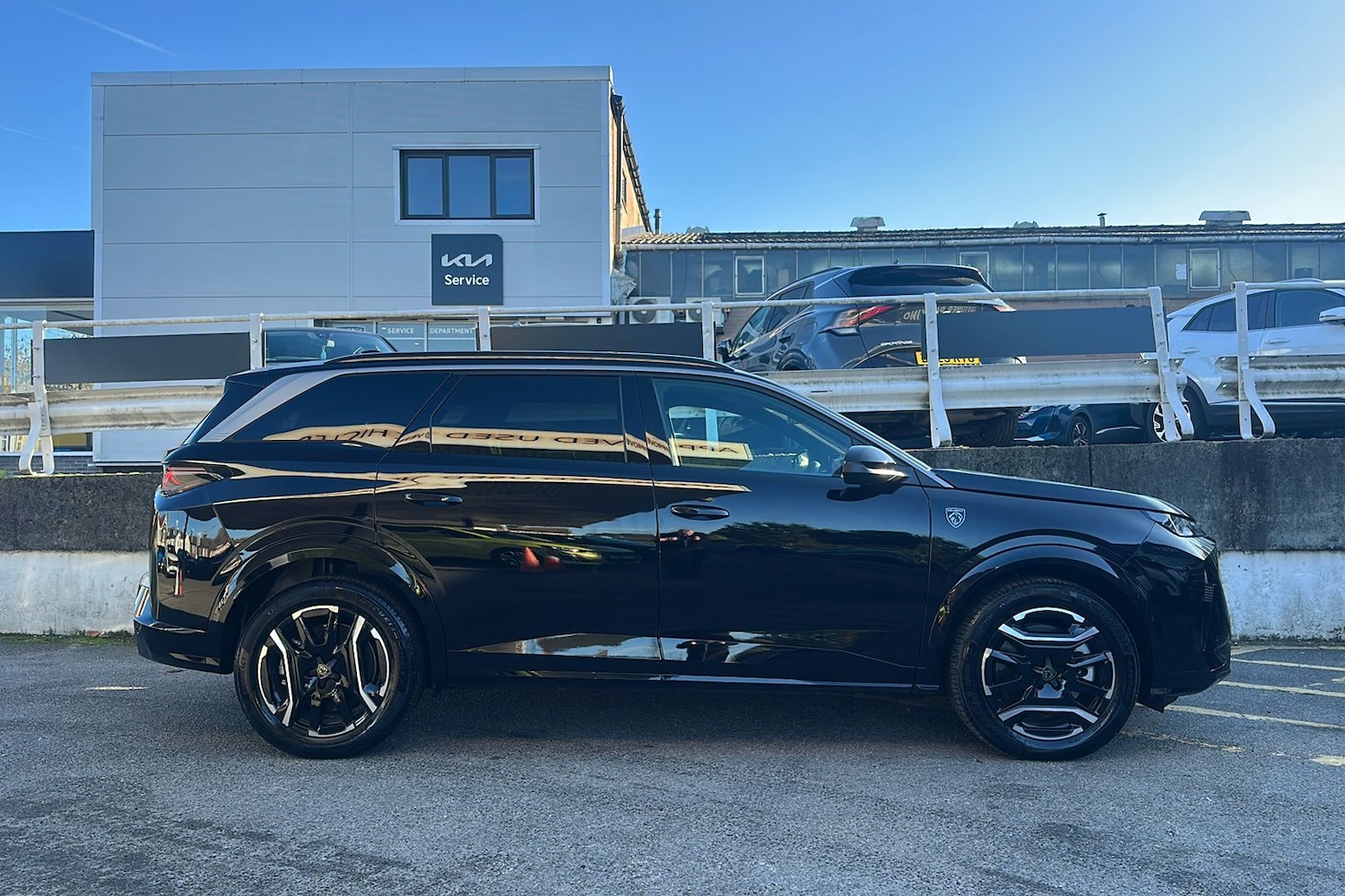 Used Peugeot E-5008 2025 for sale - 76650901: Photo 6