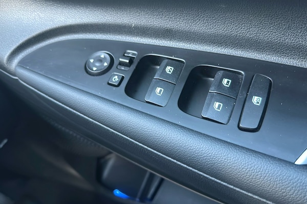 Used Hyundai i20 2023 for sale - 76193729: Photo 18