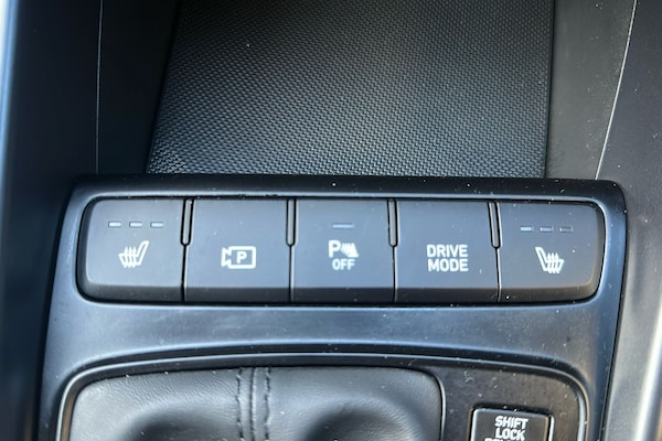 Used Hyundai i20 2023 for sale - 76193729: Photo 43