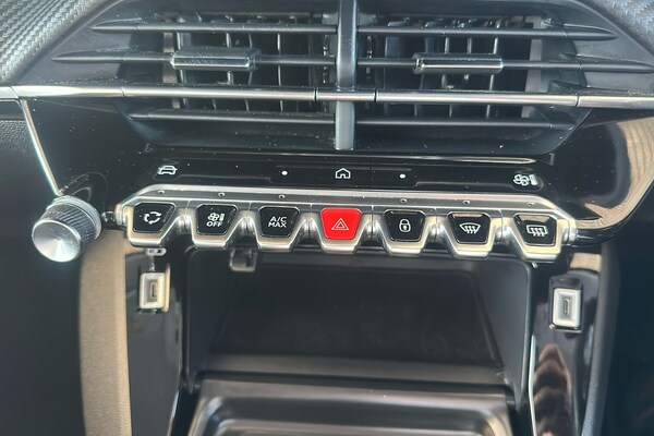 Used Peugeot 208 2025 for sale - 75556633: Photo 15