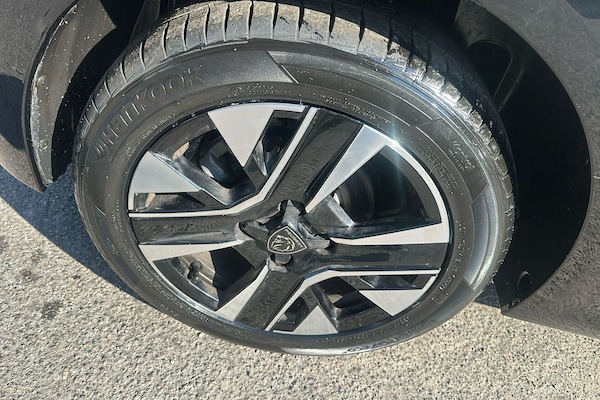 Used Peugeot 208 2025 for sale - 75556633: Photo 9