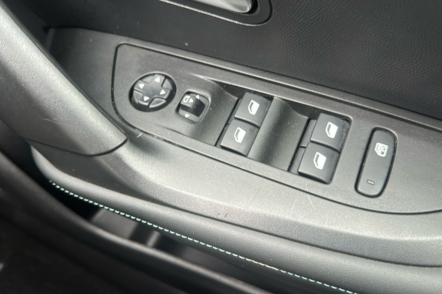 Used Peugeot 2008 2023 for sale - 75987292: Photo 18