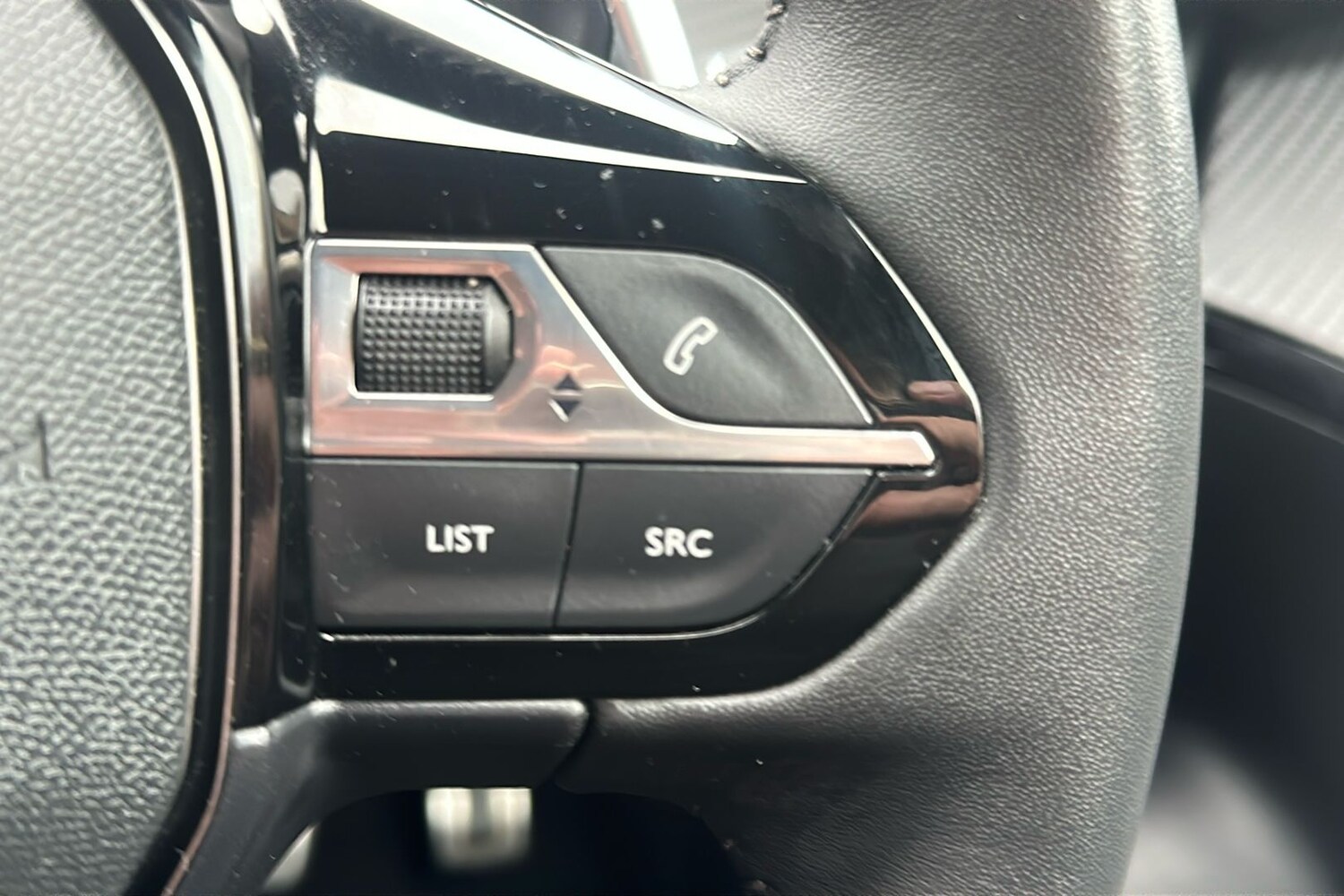 Used Peugeot 2008 2023 for sale - 75987292: Photo 47