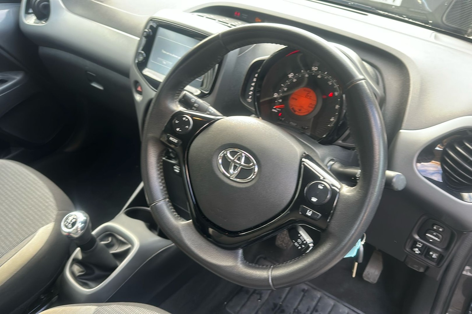 Used Toyota AYGO 2021 for sale - 76831310: Photo 33