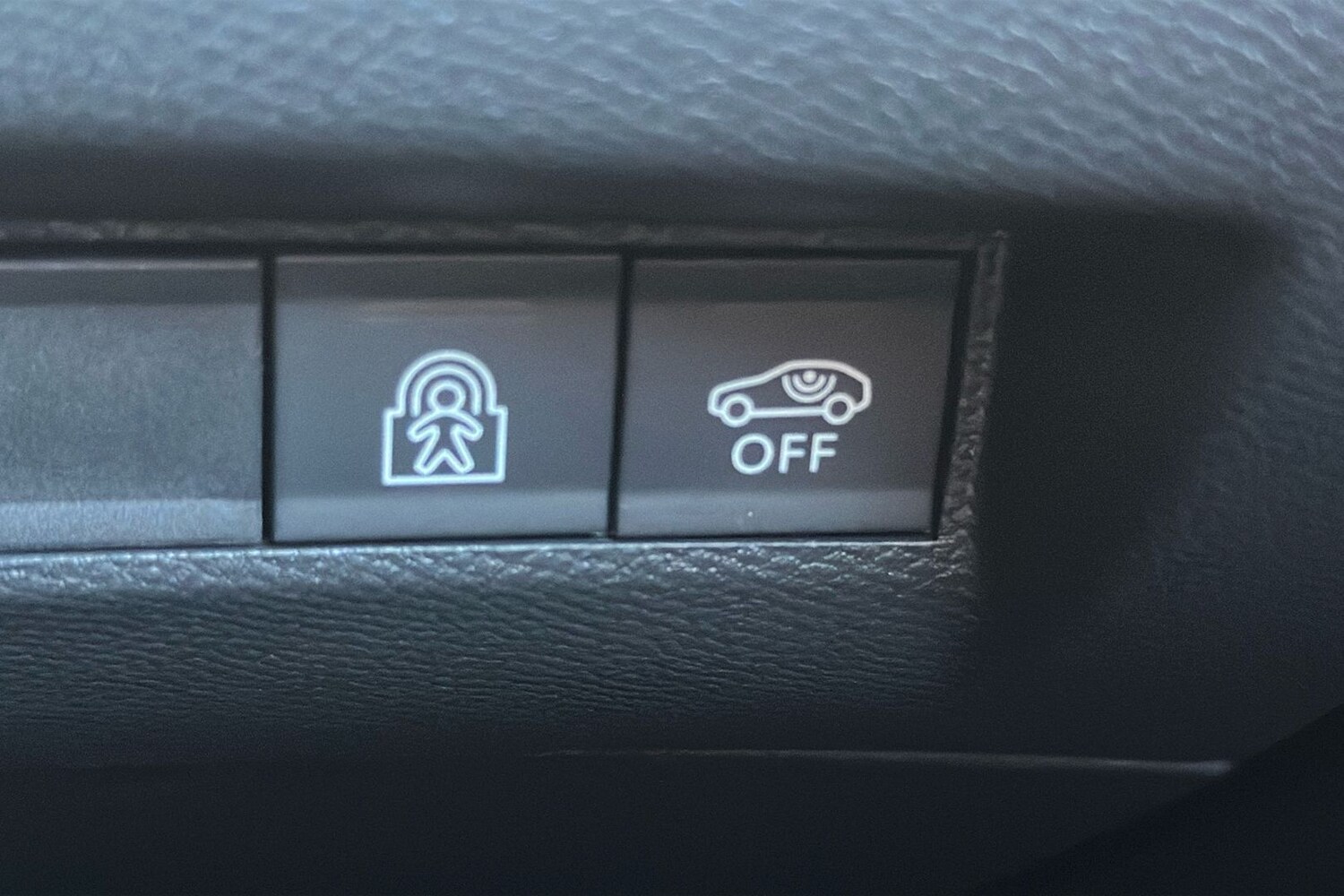 Used Peugeot 208 2024 for sale - 77906302: Photo 21