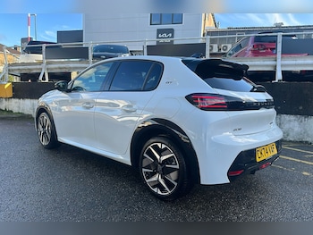 Used Peugeot 208 2024 for sale - 77906302: Photo