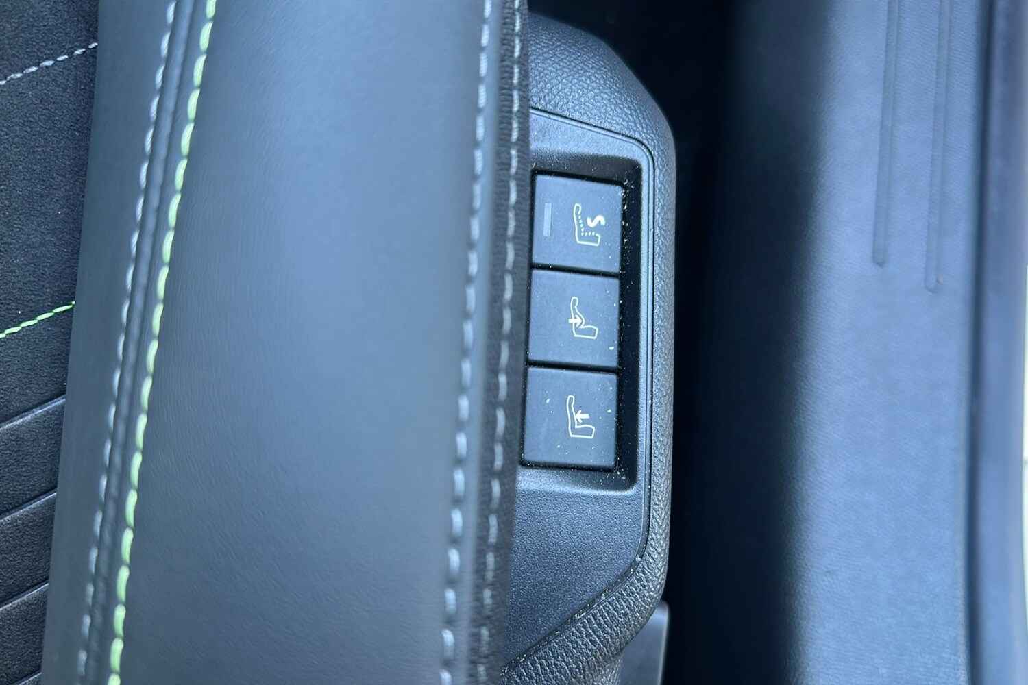 Used Peugeot 208 2024 for sale - 77906302: Photo 47