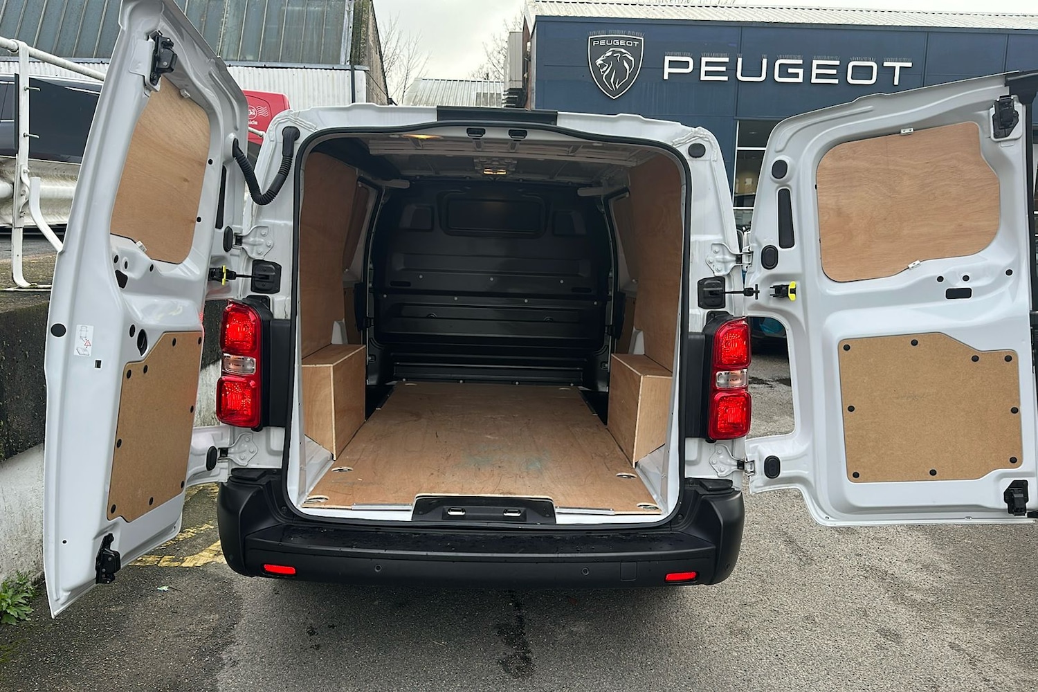 Used Vauxhall Vivaro 2024 for sale - 77288977: Photo 27