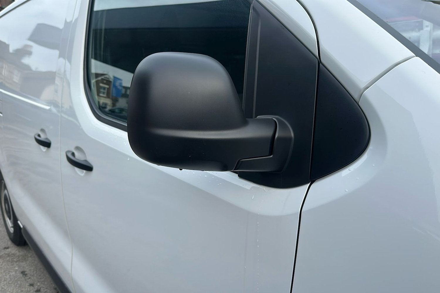 Used Vauxhall Vivaro 2024 for sale - 77288977: Photo 36