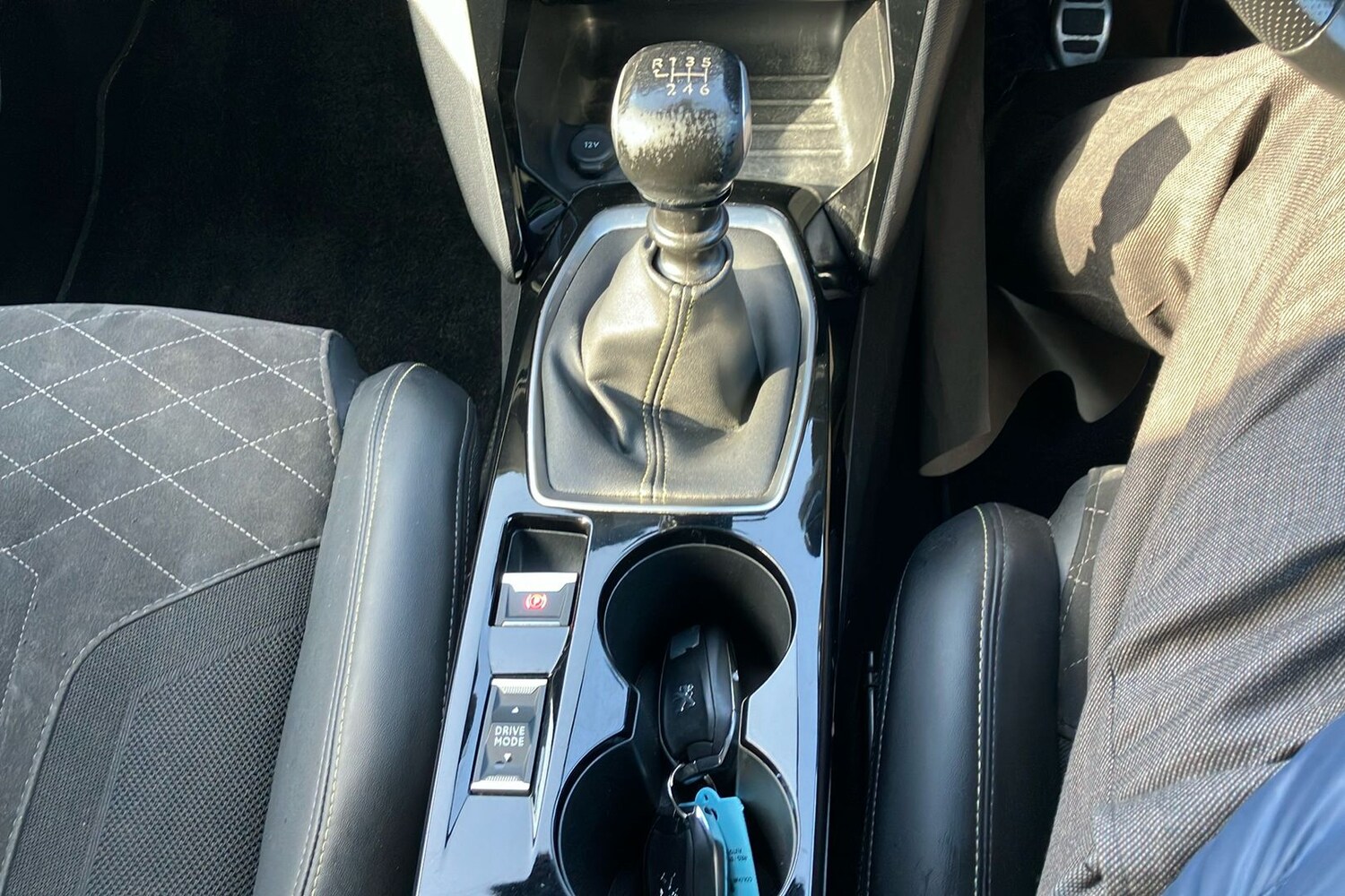 Used Peugeot 2008 2021 for sale - 77676944: Photo 25