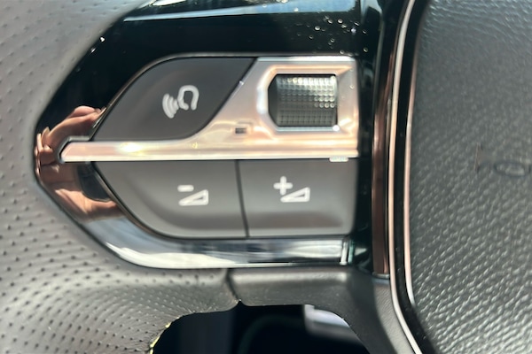 Used Peugeot 208 2024 for sale - 75524601: Photo 44