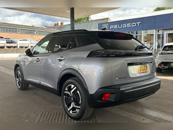 Used Peugeot 2008 2024 for sale - 76407271: Photo