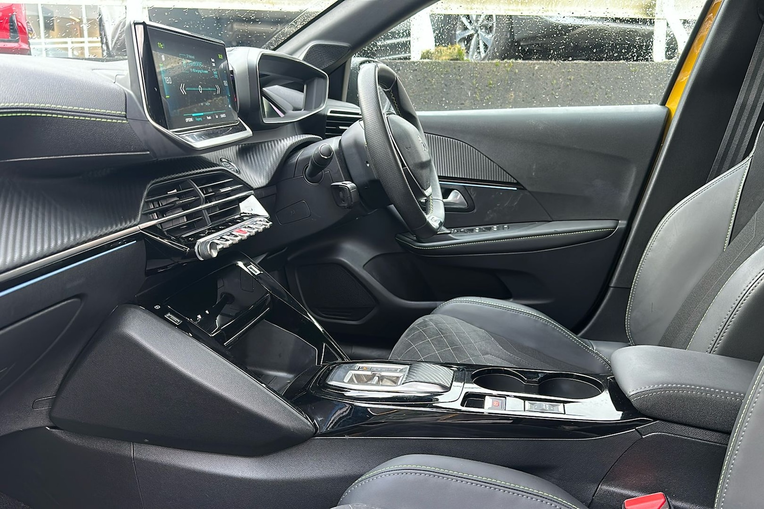 Used Peugeot 208 2023 for sale - 77473225: Photo 3