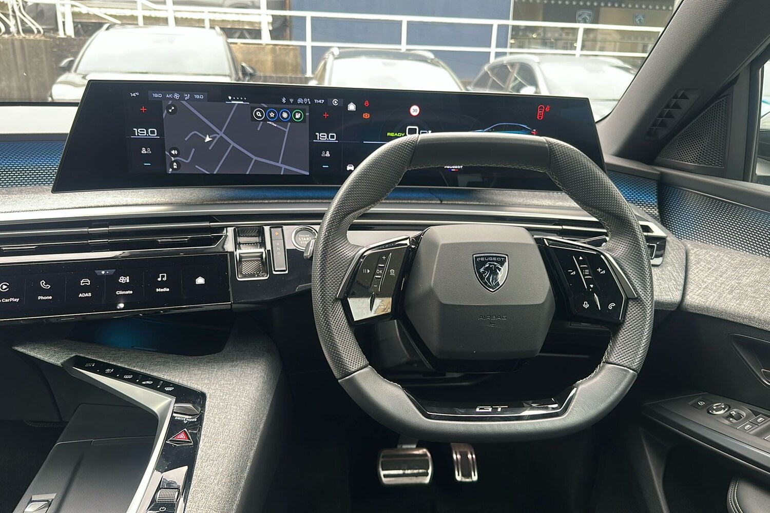 Used Peugeot 3008 2024 for sale - 76319882: Photo 13