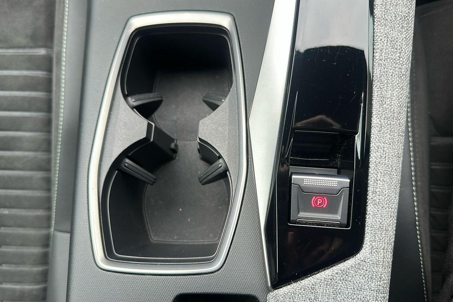 Used Peugeot 3008 2024 for sale - 76319882: Photo 42