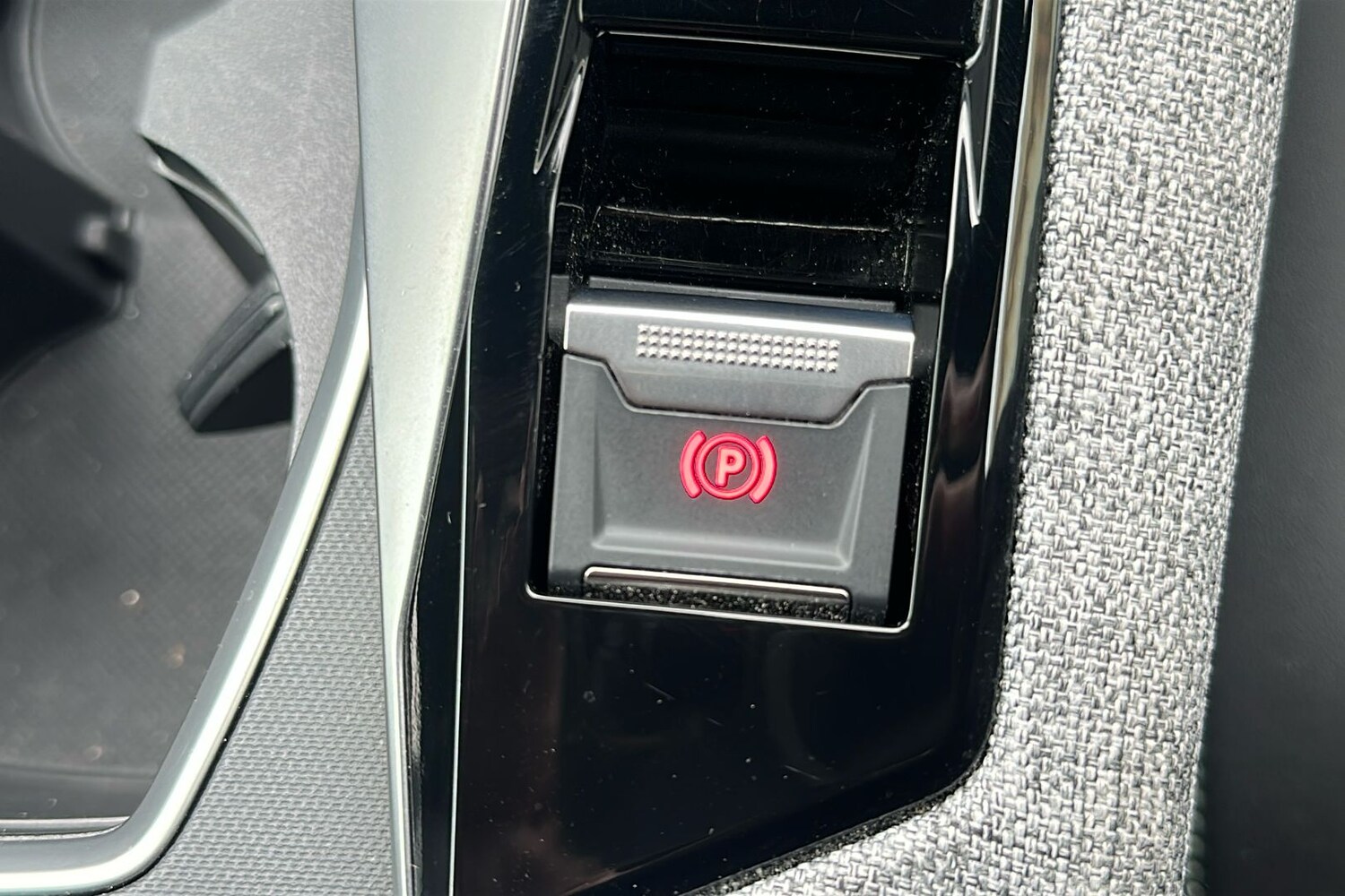 Used Peugeot 3008 2024 for sale - 76319882: Photo 51