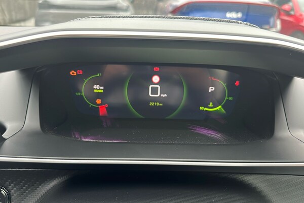 Used Peugeot 208 2022 for sale - 75556635: Photo 24