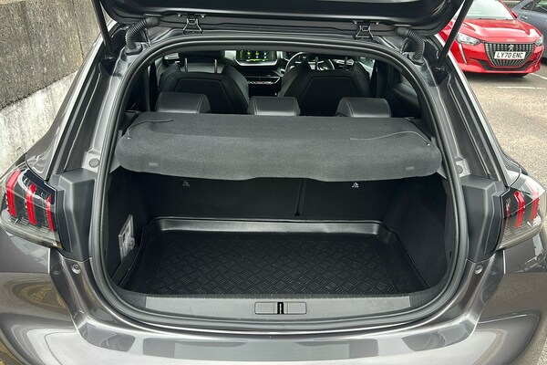 Used Peugeot 208 2022 for sale - 75556635: Photo 27