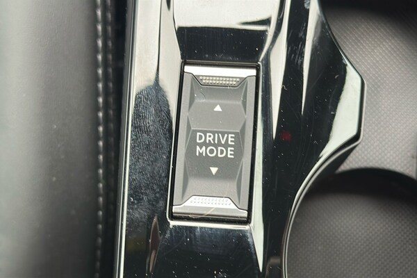 Used Peugeot 208 2022 for sale - 75556635: Photo 43