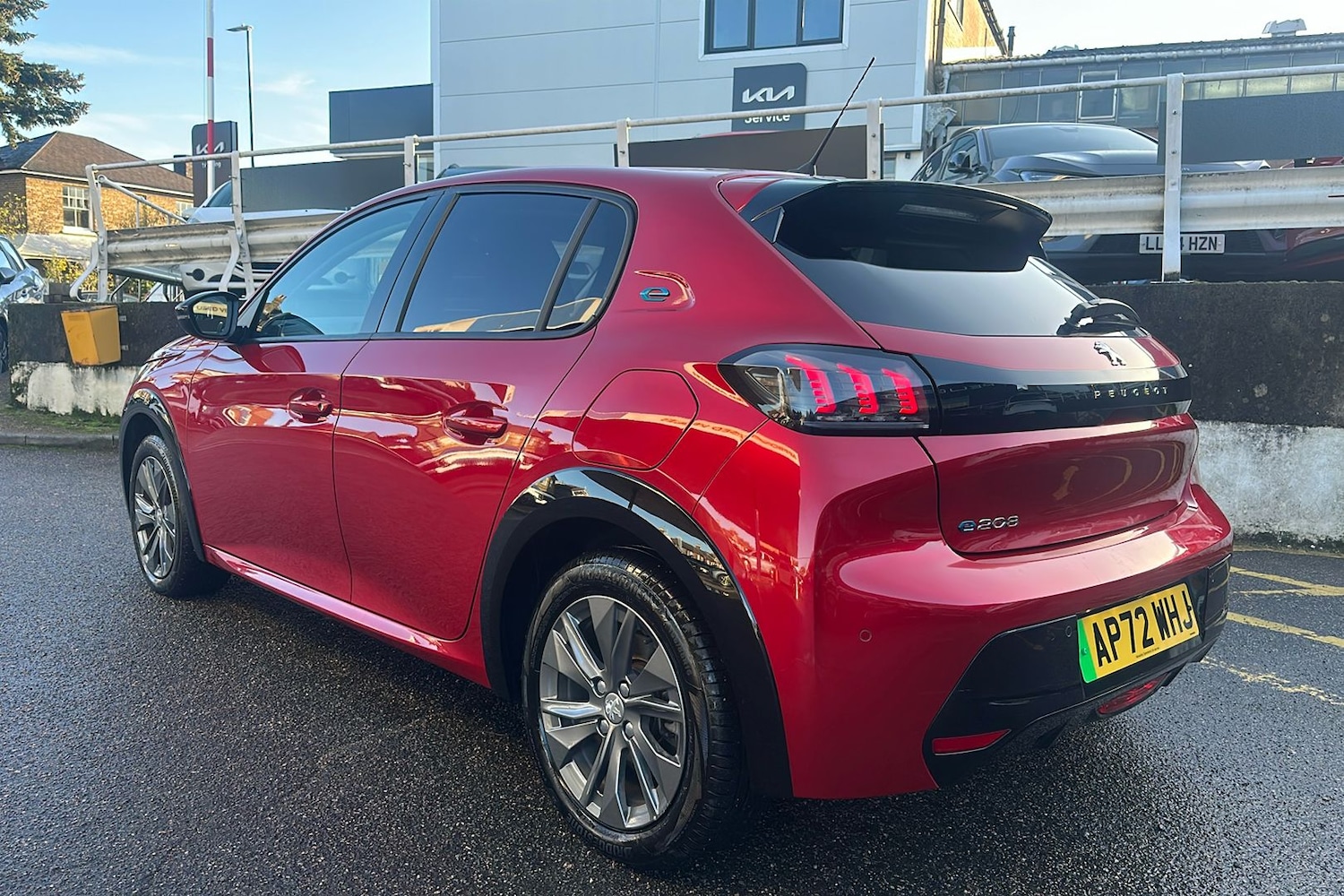 Used Peugeot 208 for sale - 76777886: Photo 2