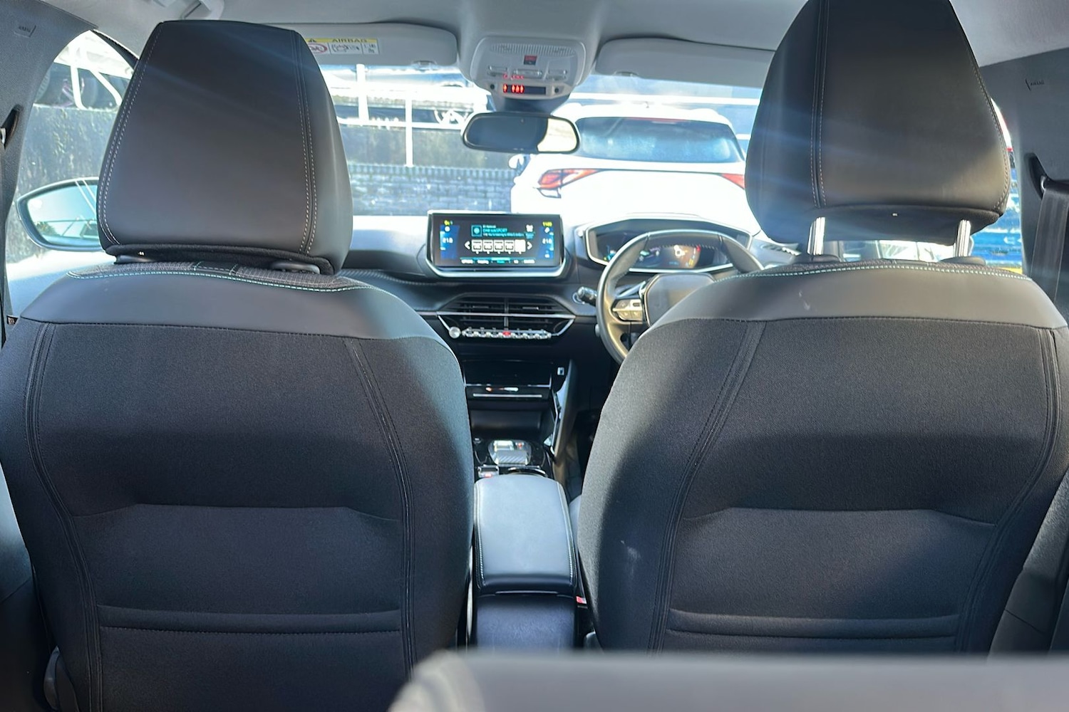 Used Peugeot 208 for sale - 76777886: Photo 27