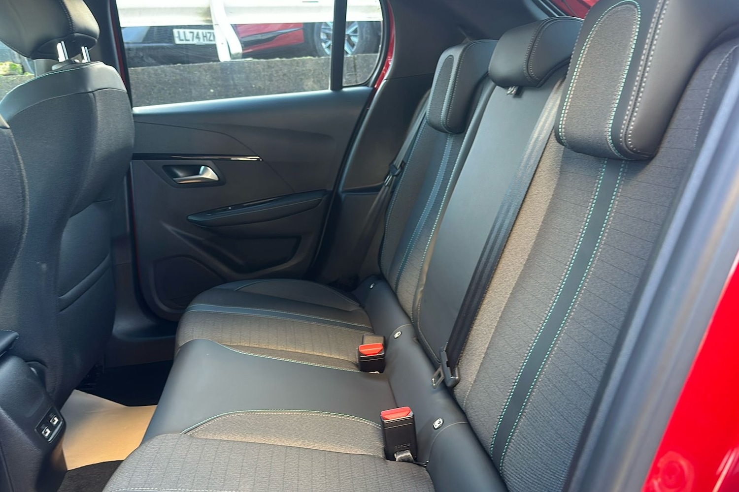 Used Peugeot 208 for sale - 76777886: Photo 5