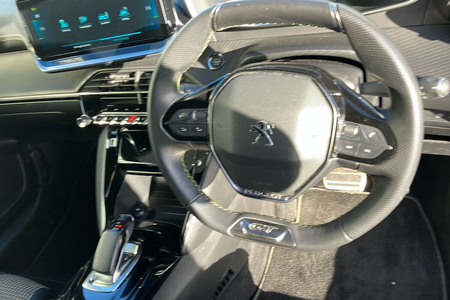 Used Peugeot 208 2022 for sale - 77906303: Photo 13