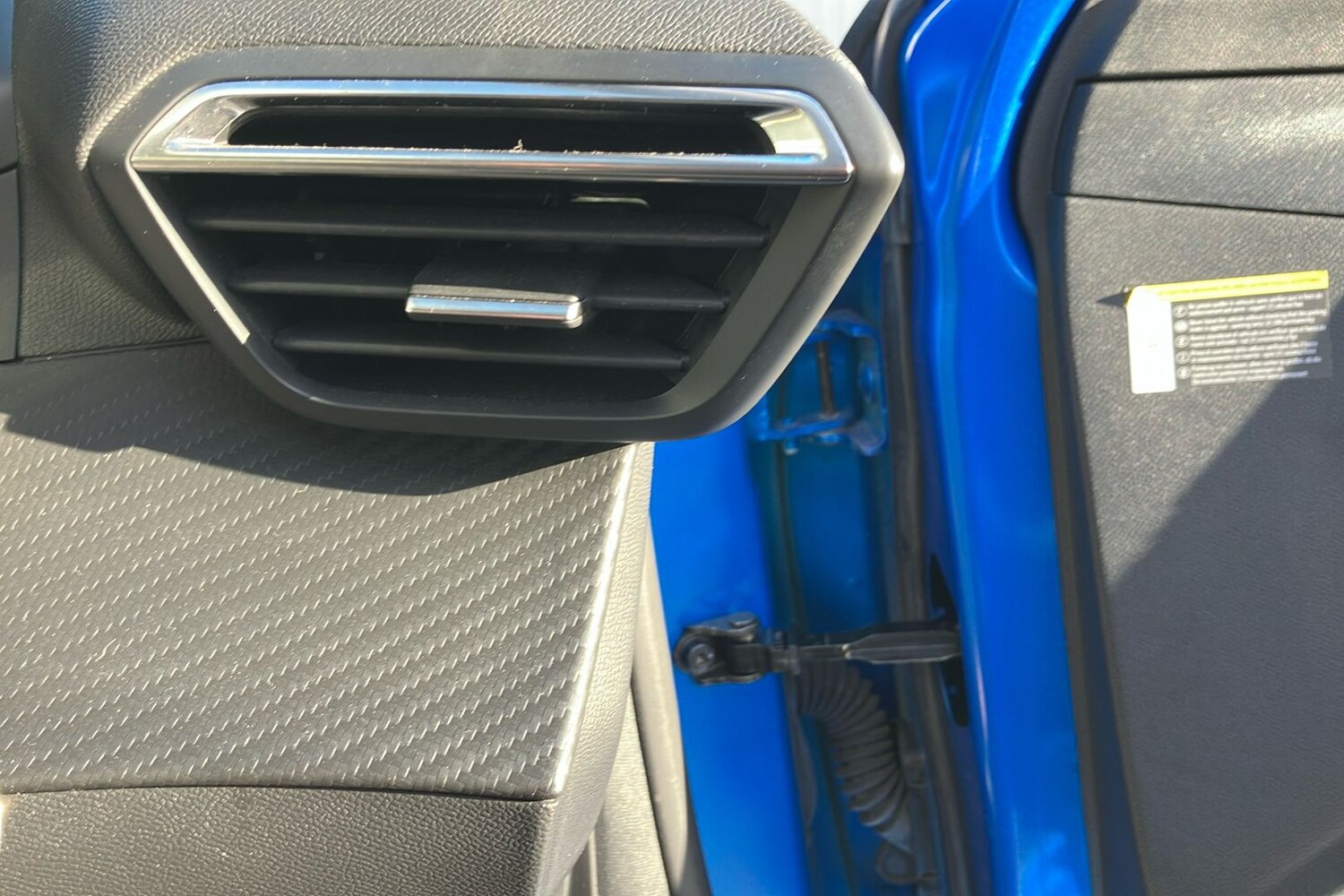 Used Peugeot 208 2022 for sale - 77906303: Photo 21