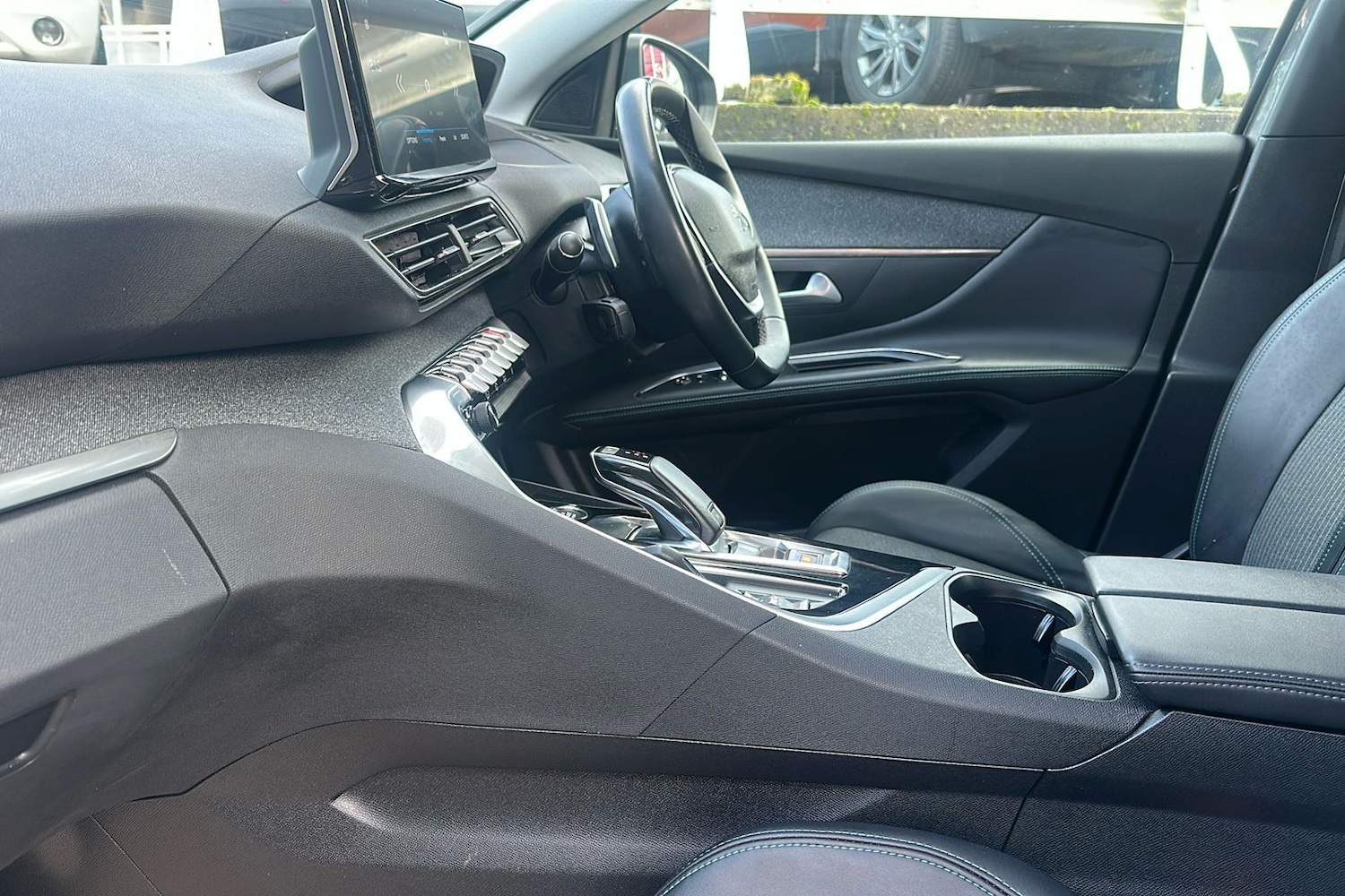 Used Peugeot 5008 2022 for sale - 77409326: Photo 3