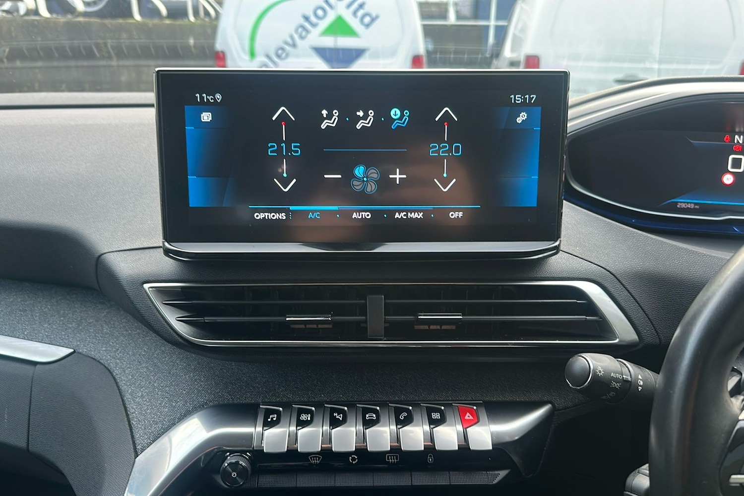 Used Peugeot 5008 2022 for sale - 77409326: Photo 32