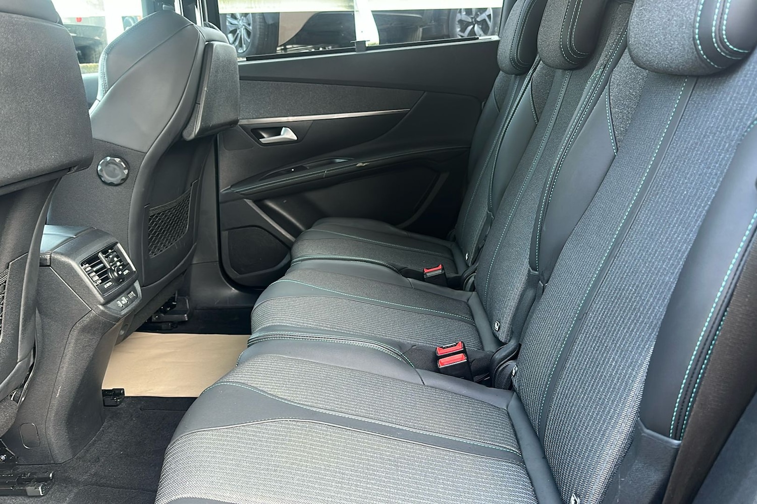 Used Peugeot 5008 2022 for sale - 77409326: Photo 5