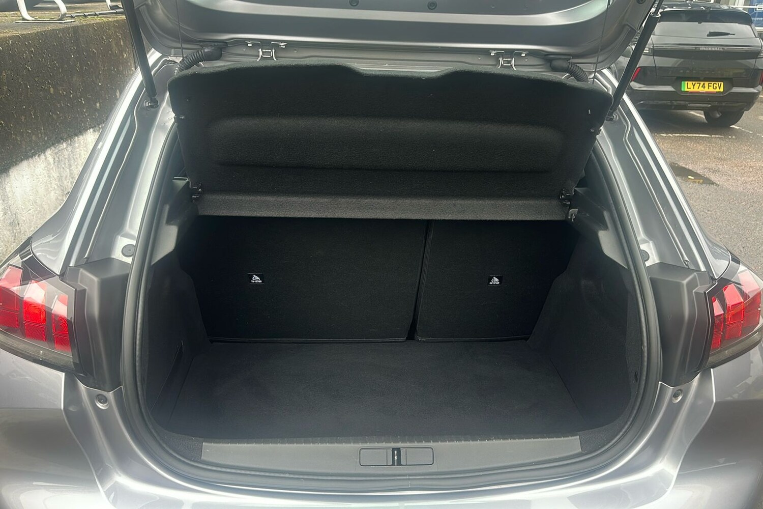 Used Peugeot 208 2022 for sale - 76536493: Photo 12