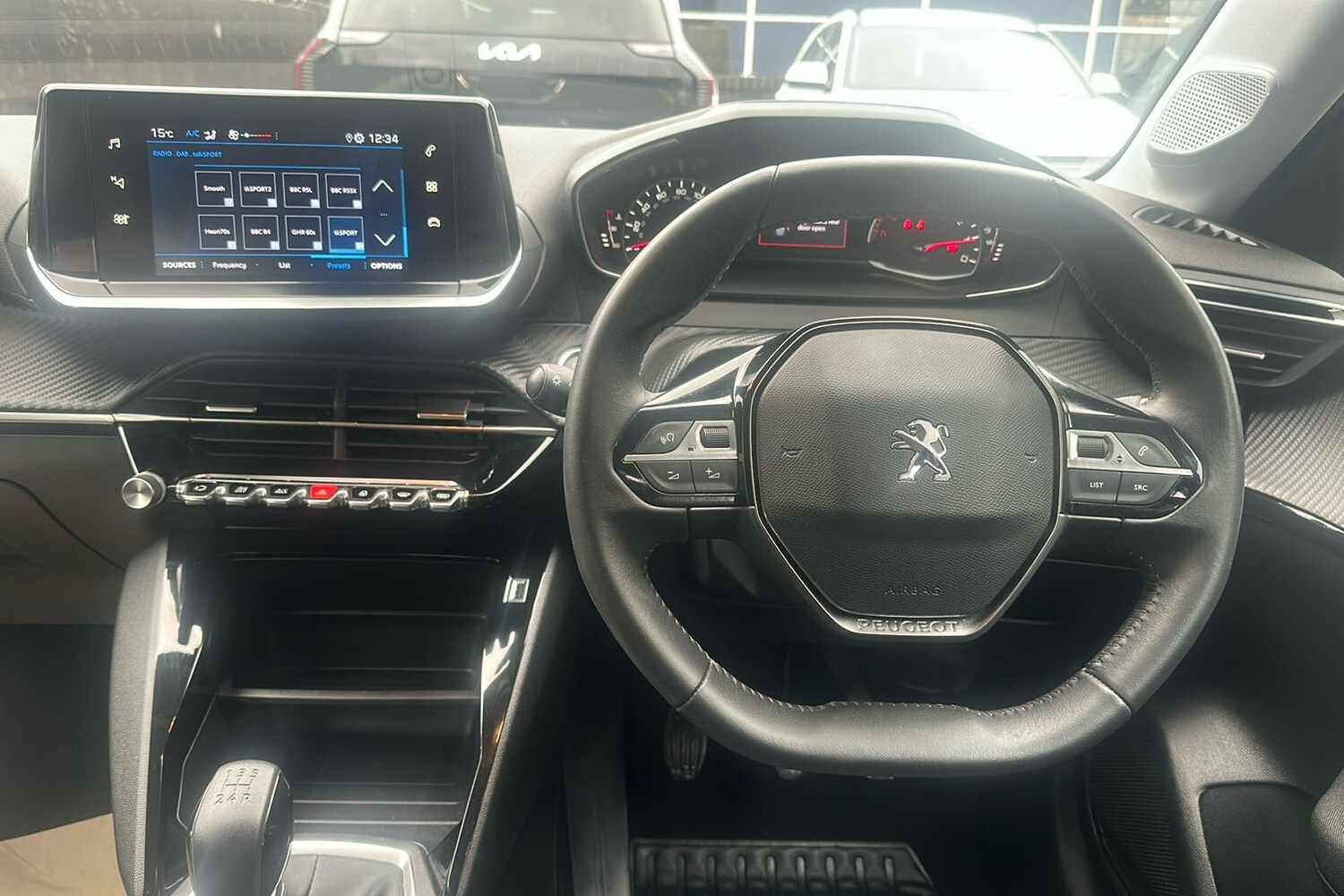 Used Peugeot 208 2022 for sale - 76536493: Photo 13