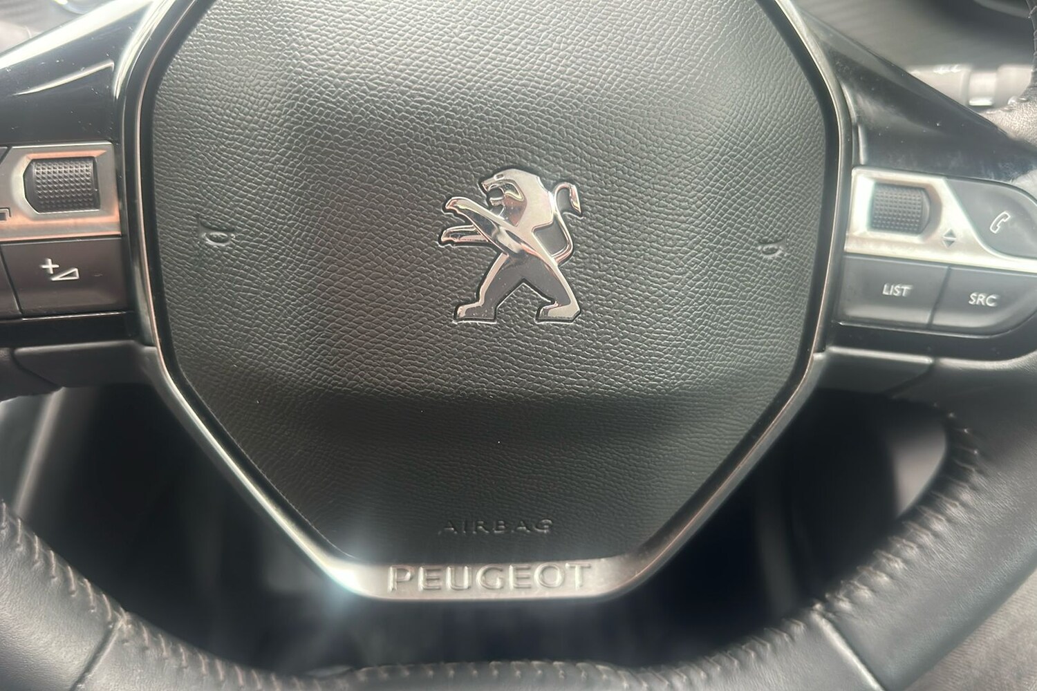 Used Peugeot 208 2022 for sale - 76536493: Photo 20