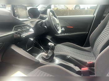 Used Peugeot 208 2022 for sale - 76536493: Photo