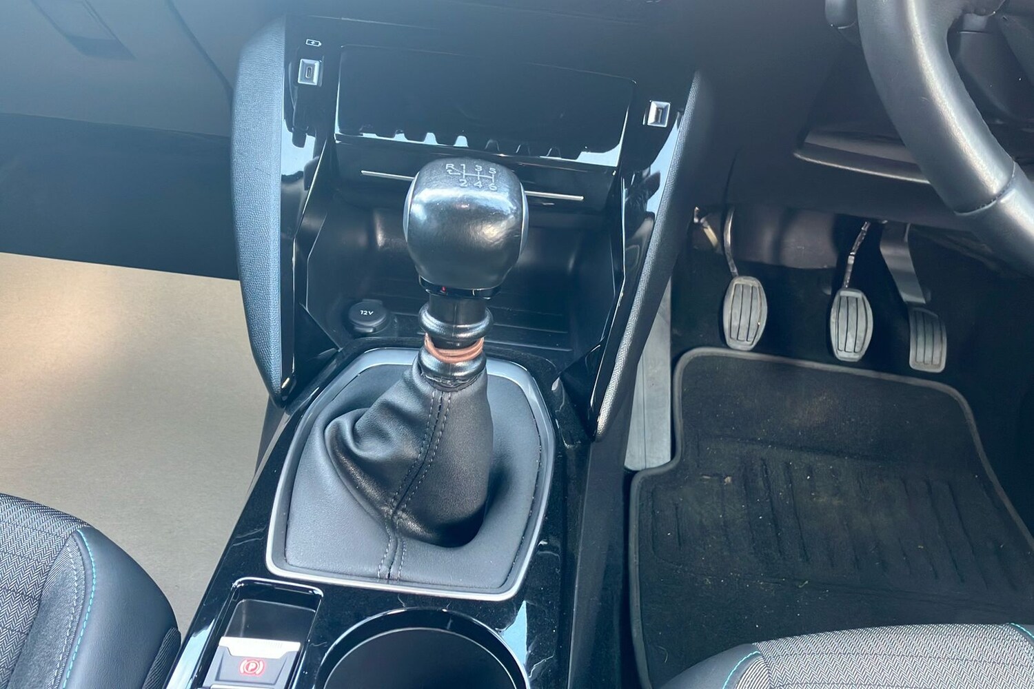 Used Peugeot 2008 for sale - 77744088: Photo 38