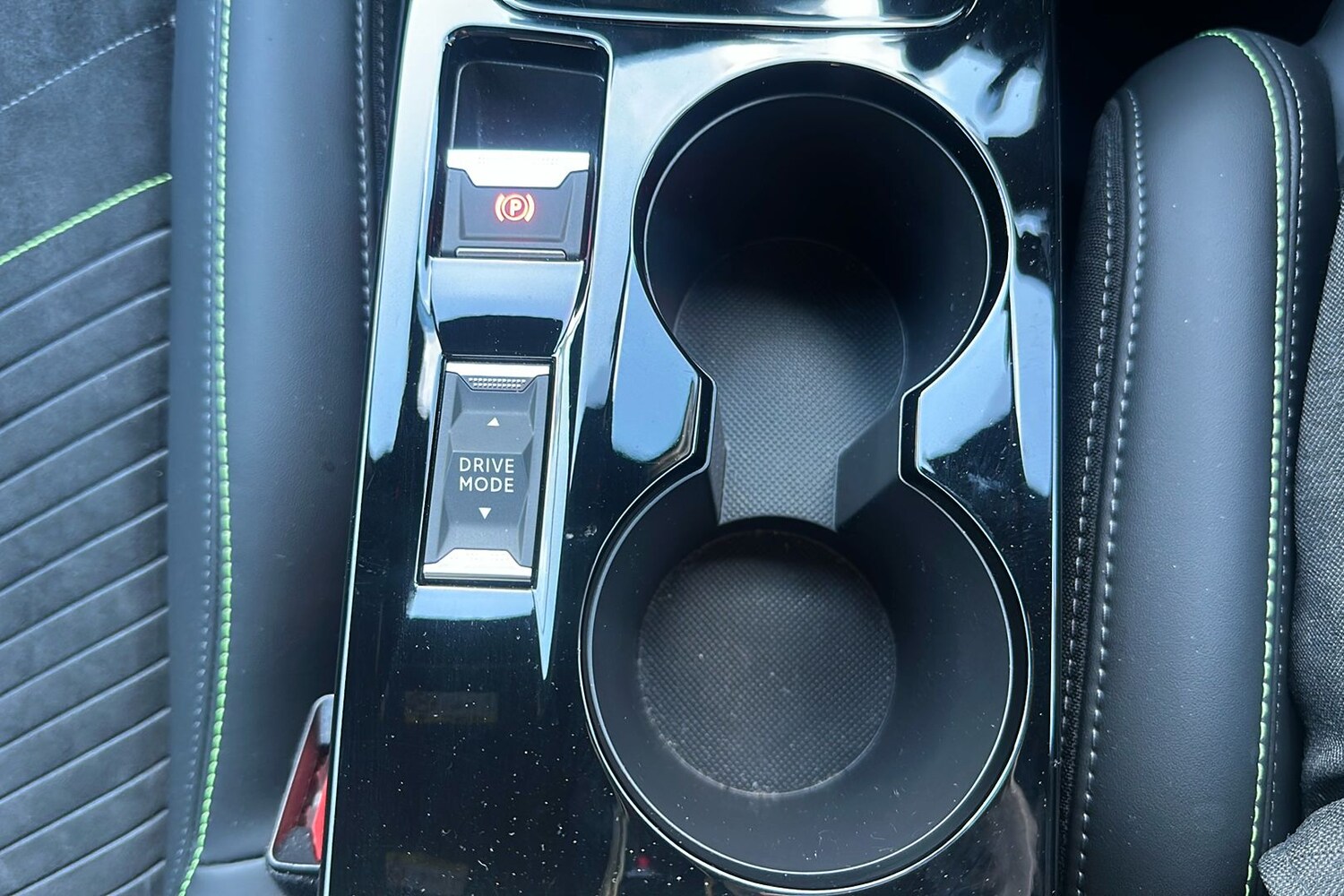 Used Peugeot 208 2024 for sale - 77240019: Photo 43