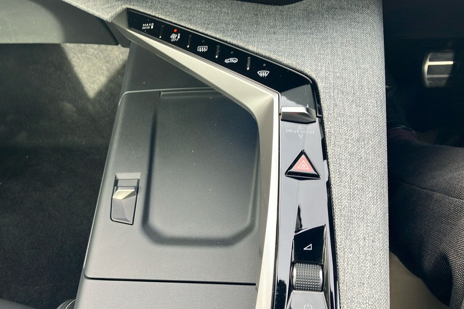 Used Peugeot 3008 2025 for sale - 77886619: Photo 17