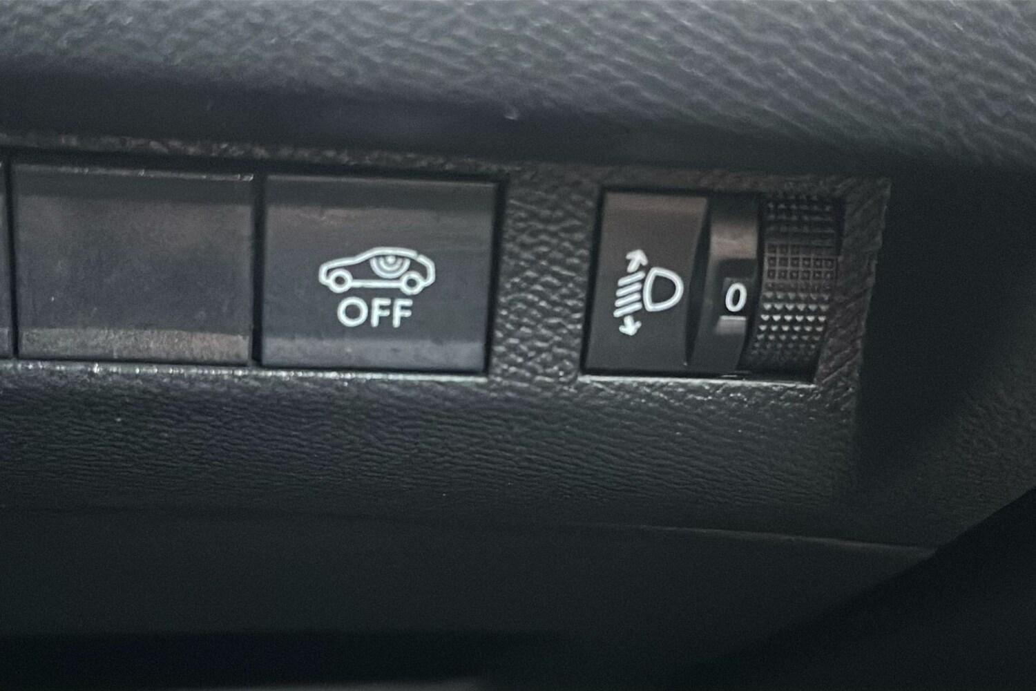 Used Peugeot 2008 2024 for sale - 77357041: Photo 21