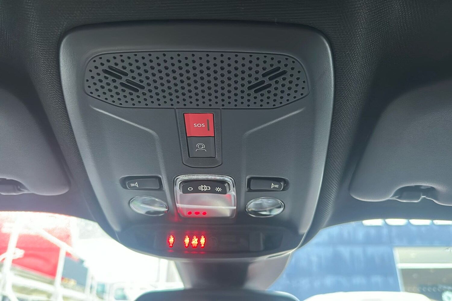 Used Peugeot 2008 2024 for sale - 77357041: Photo 31