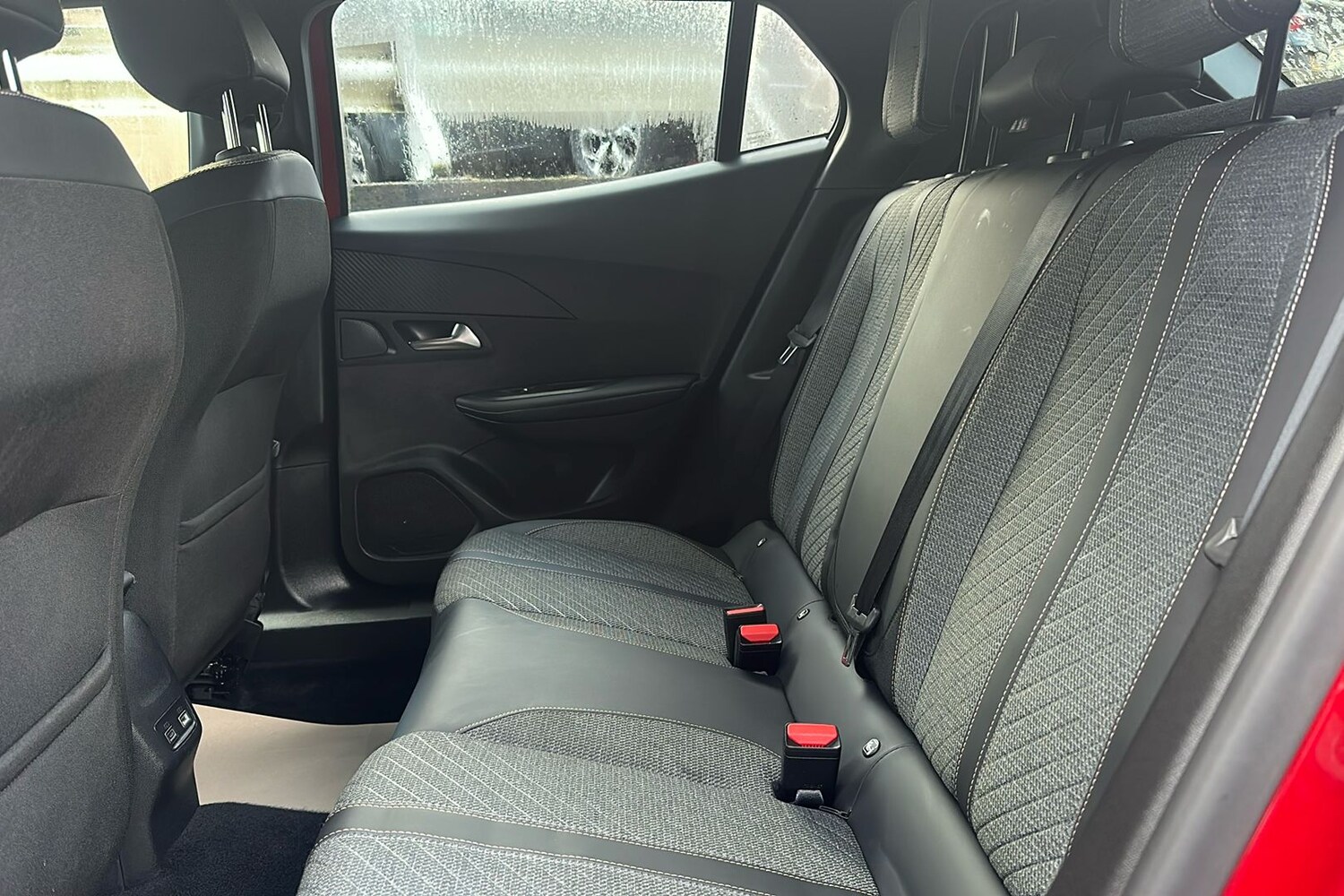 Used Peugeot 2008 2024 for sale - 77357041: Photo 5