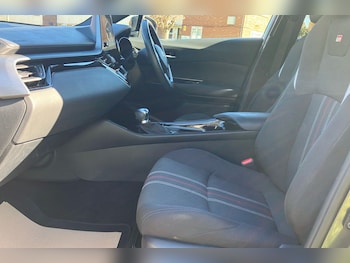 Used Toyota C-HR 2022 for sale - 77822053: Photo