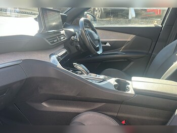 Used Peugeot 3008 2022 for sale - 75690178: Photo