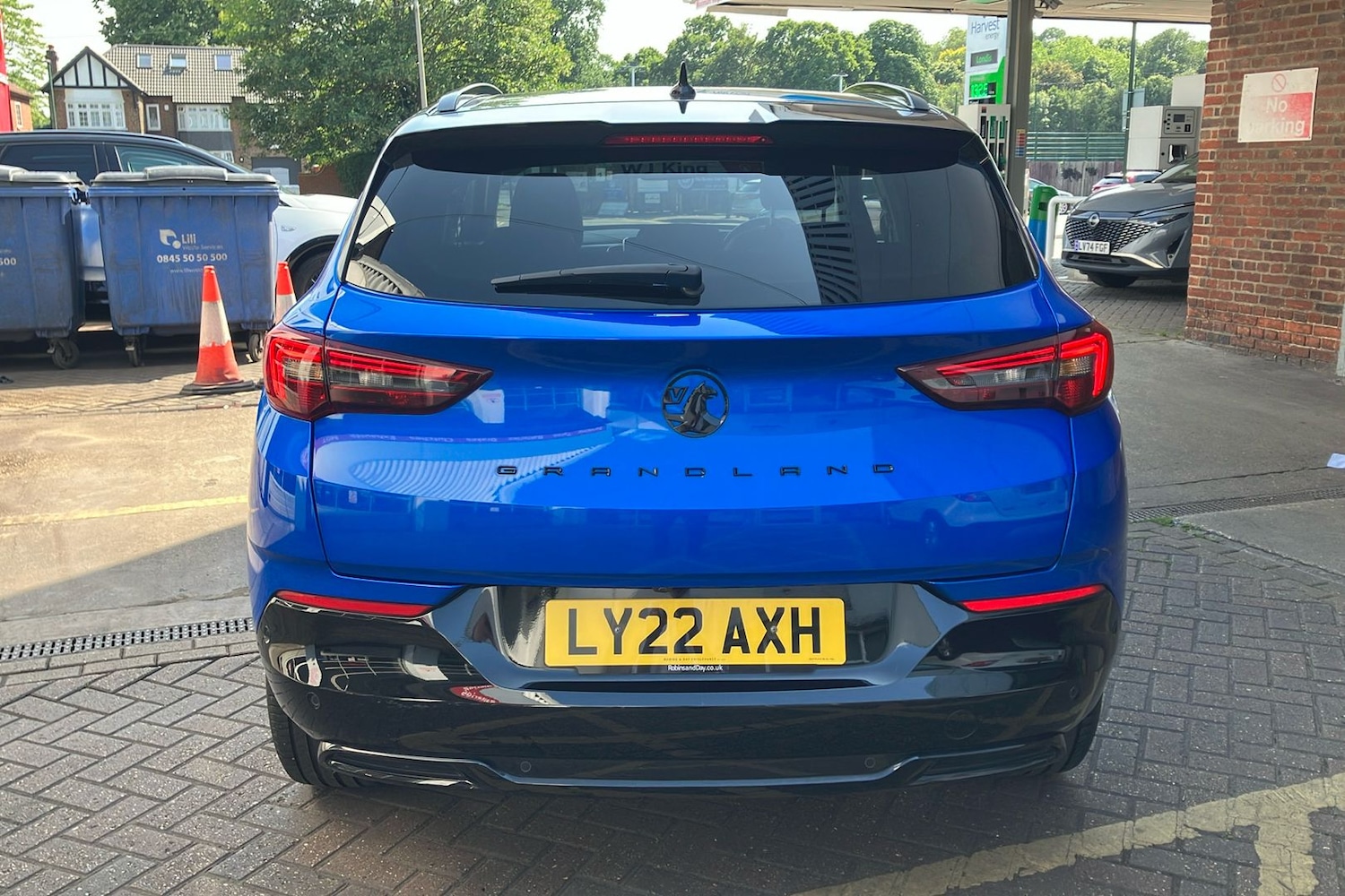 Vehicle 7