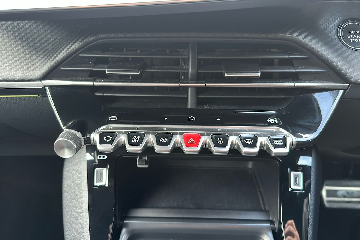 Used Peugeot 2008 2025 for sale - 77240027: Photo 15