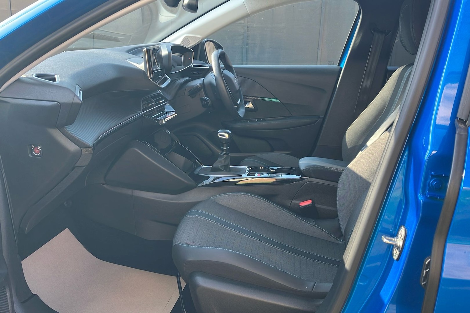 Used Peugeot 208 2022 for sale - 77663091: Photo 3