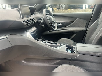 Used Peugeot 3008 2023 for sale - 75661078: Photo